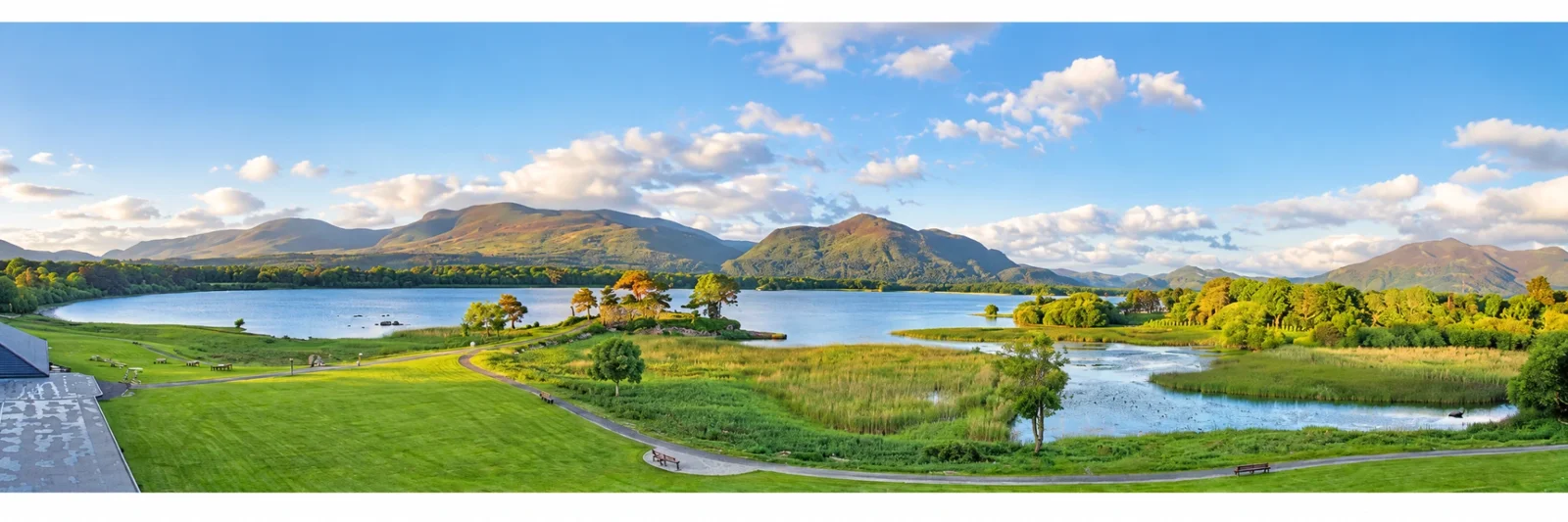 Los lagos, las montañas y el verde paisaje rural de Killarney